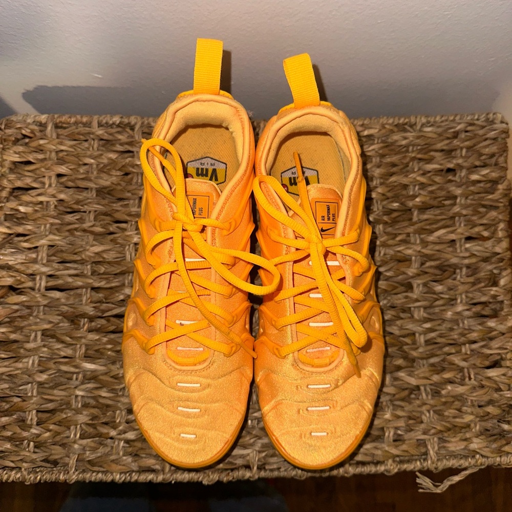 Nike women vapormax plus